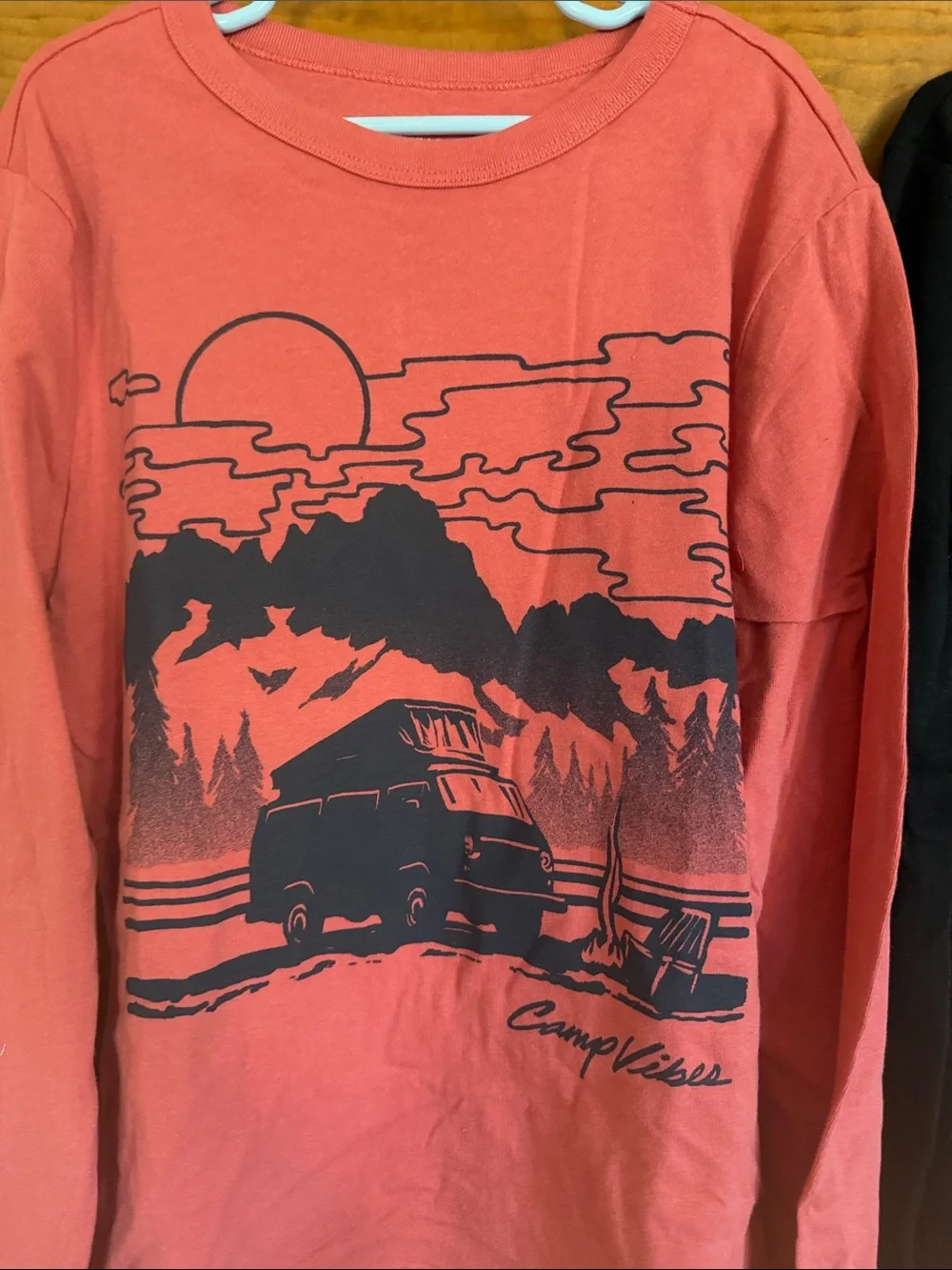 NWT Gap long sleeve graphic tees red and black, M/8